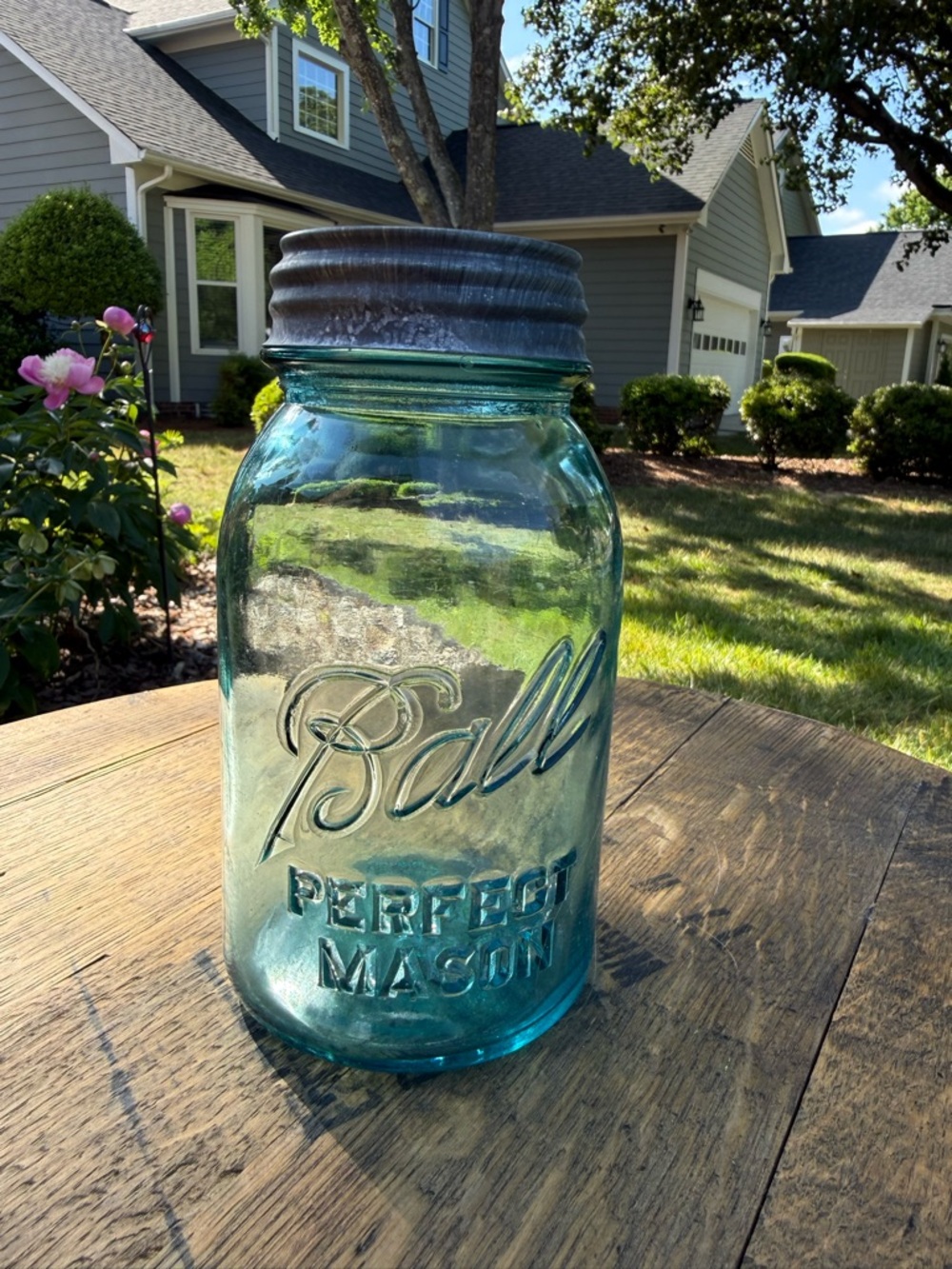 Antique Ball Perfect Mason Aqua Blue Glass Jar with Zinc Lid from 1923-1933